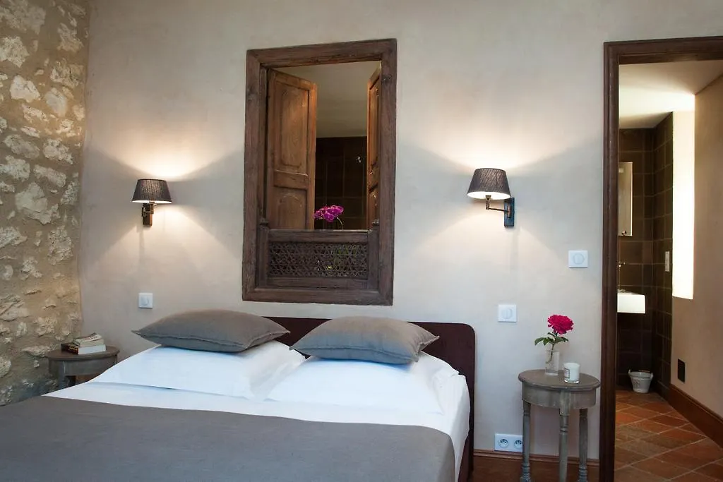 Gite Domaine De Nazere Avezan Holiday home