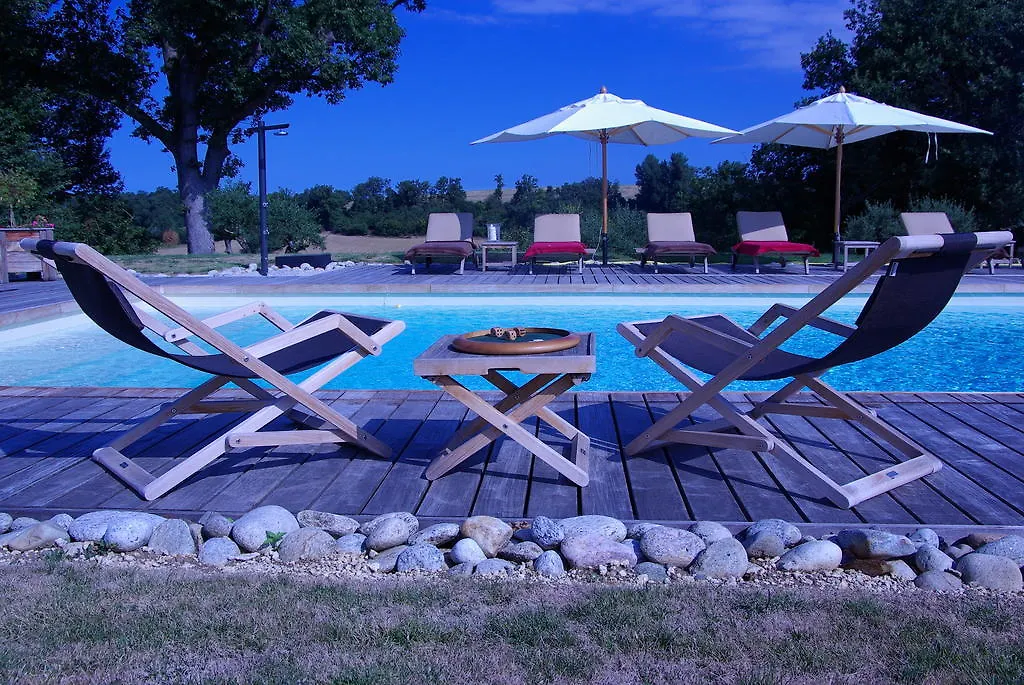 Holiday home Gite Domaine De Nazere Avezan